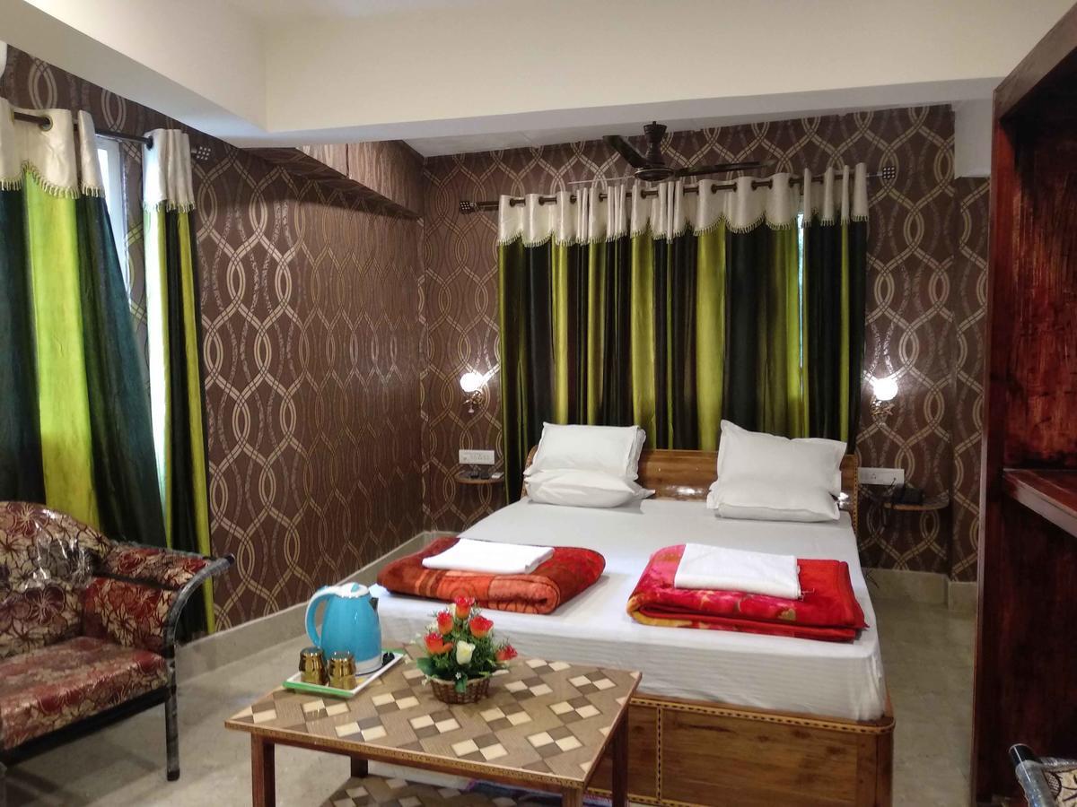 Hotel Dev Mahal à Port Blair Extérieur photo